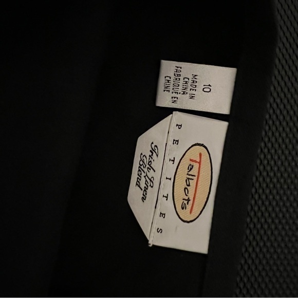 Vintage Talbots Skirt sz 10 Petite Black Linen Floral Cutouts Eyelet A Line Midi - Picture 7 of 7